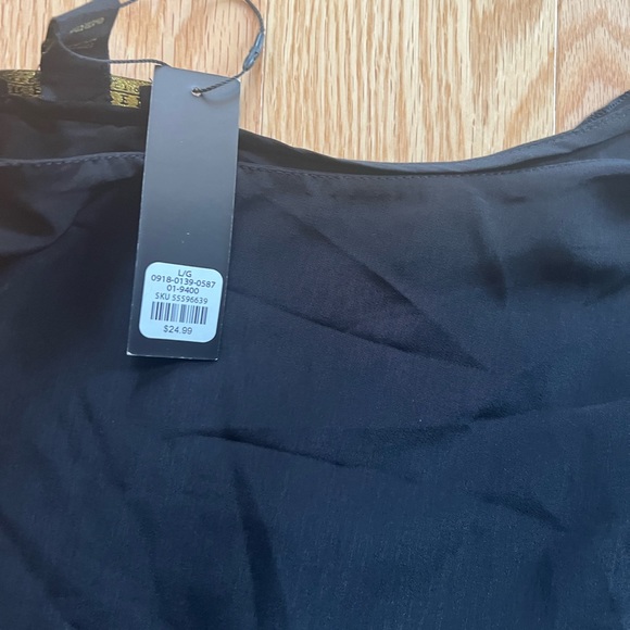 Revamped skirt black size large - Picture 2 of 3